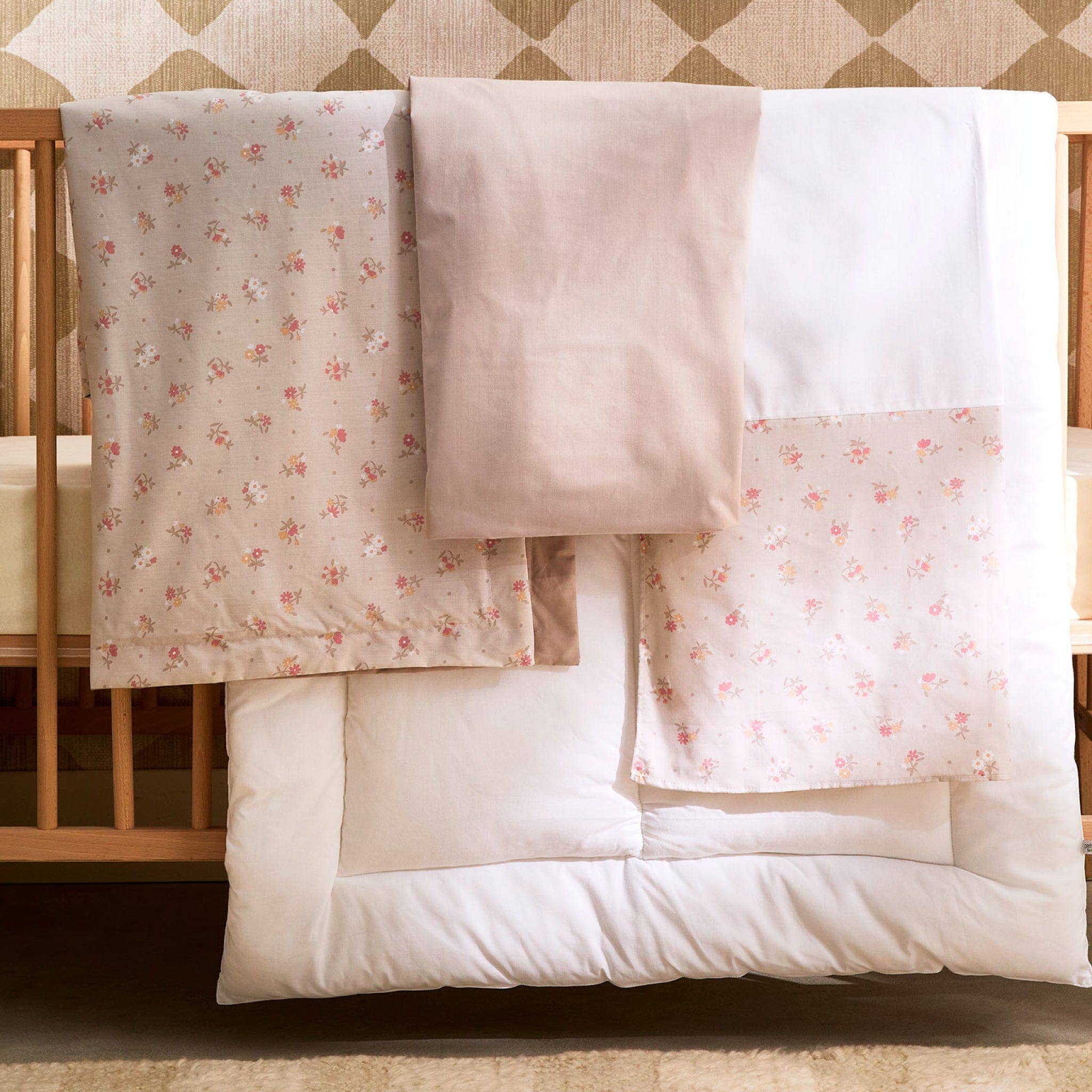 Perlimpinpin - 4 pieces crib set - Flowers